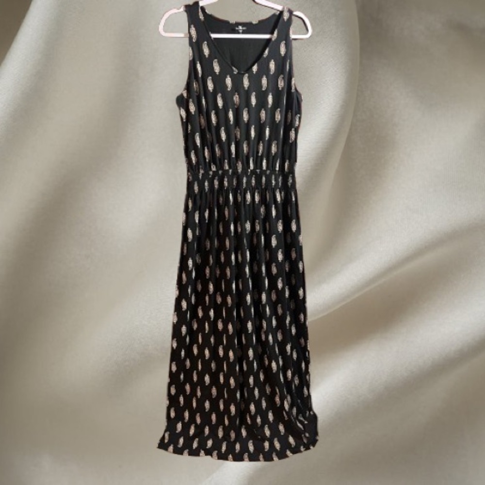 Garnet Hill Black Maxi Dress with Cream Paisley Print - Picture 3 of 5
